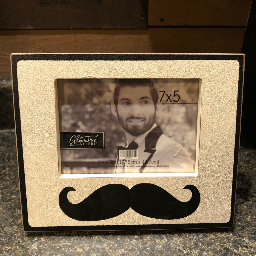 Mustache Picture Frame 🤵